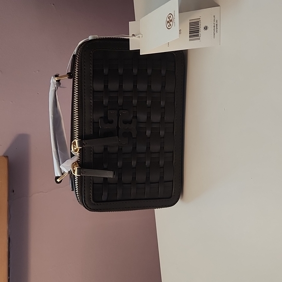 Tory Burch Britten Woven Small Top Handle Case - Picture 2 of 8